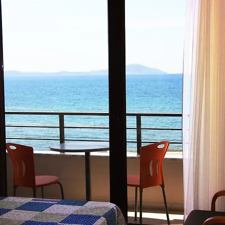 Otel Eksen Geyikli