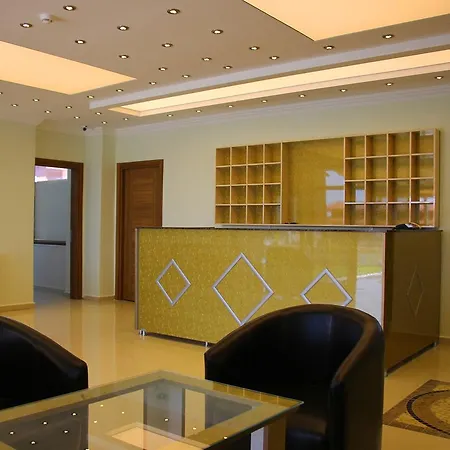 Eksen Otel *